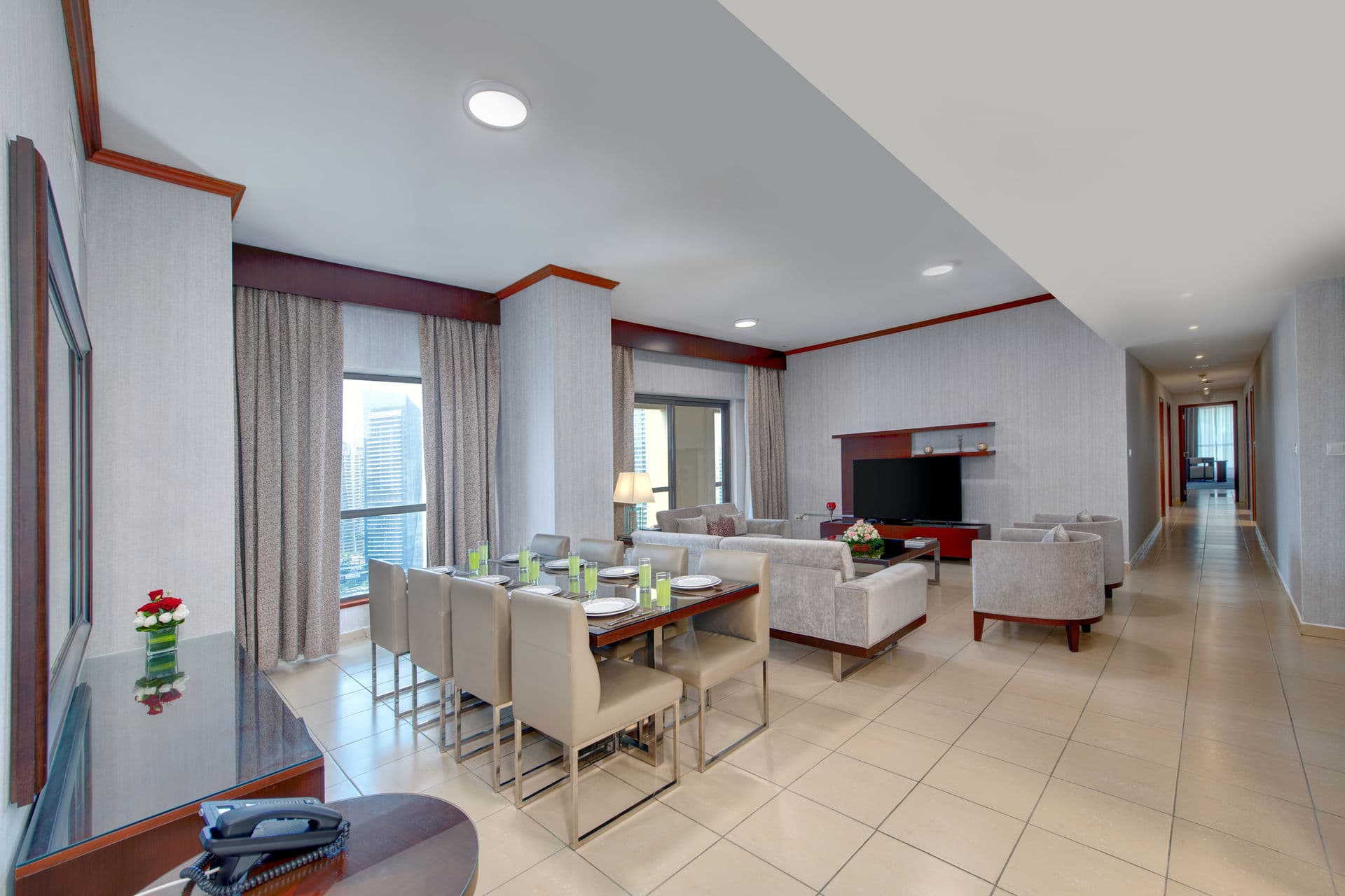 Deluxe Four-Bedroom Apartment at JBR