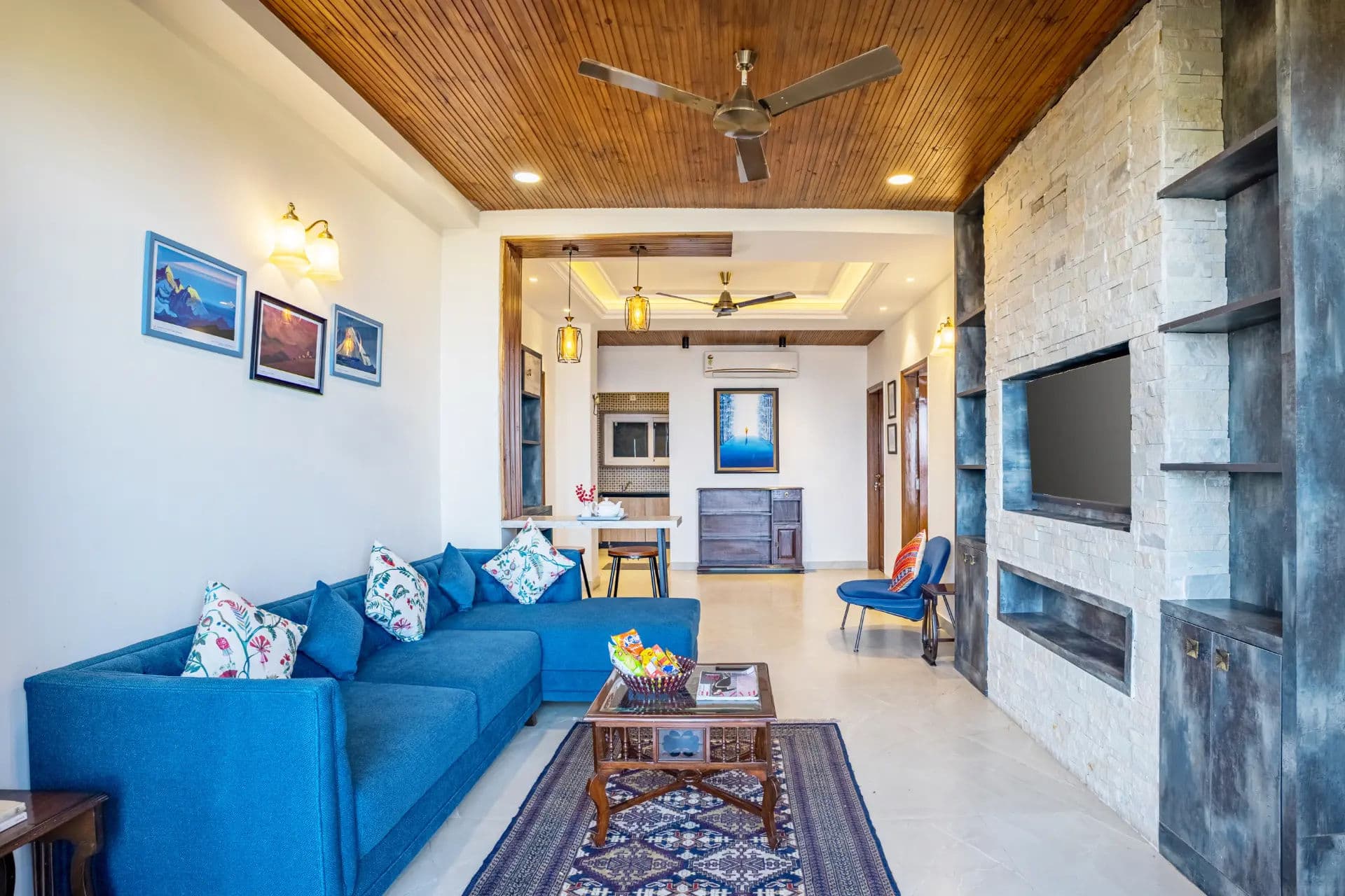Skyline Ridge | Elegant 3-BHK Apt With Scenic Views