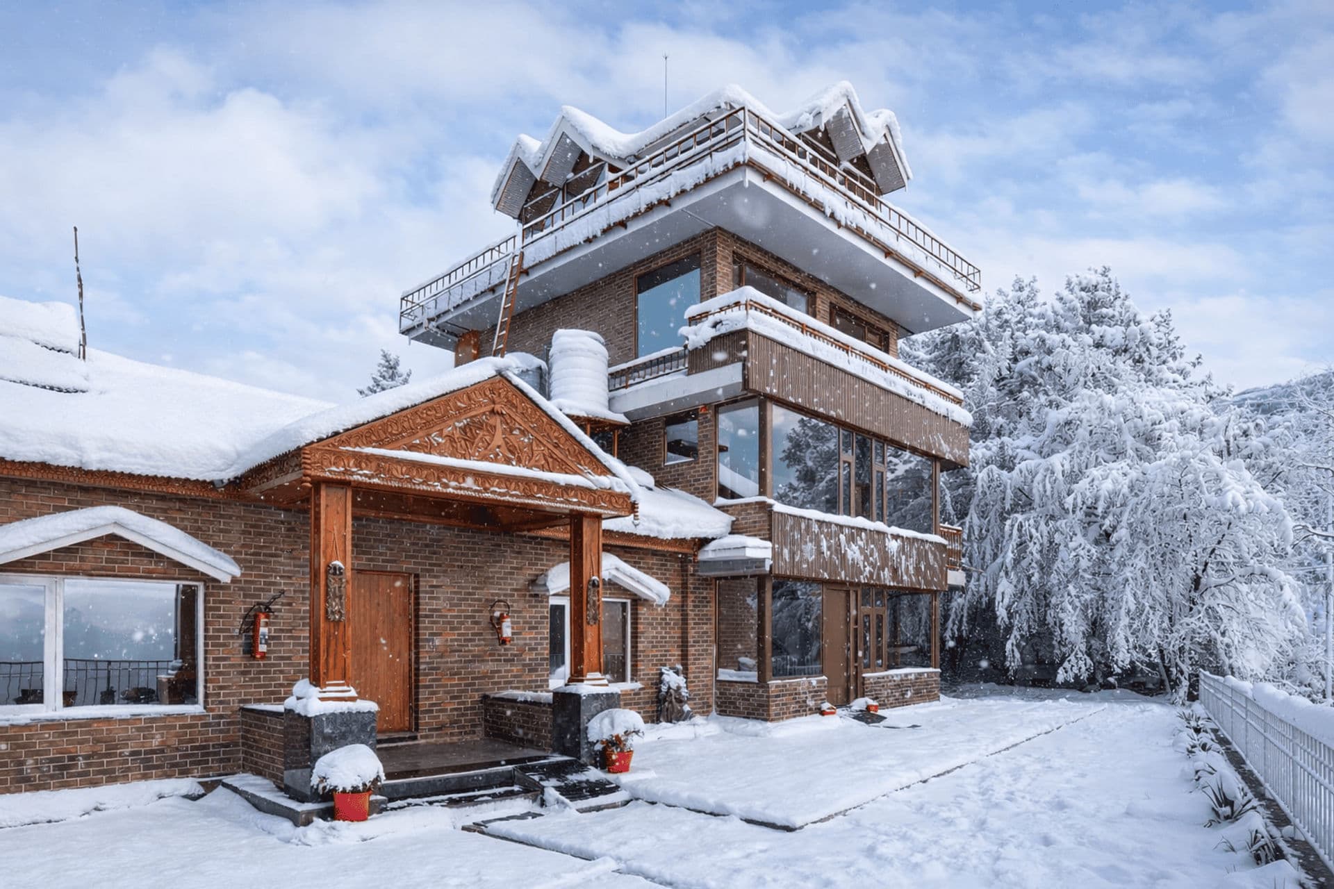 Lafu House Latibule | 2-BHK Retreat with Garden, Cabana & Scenic Views