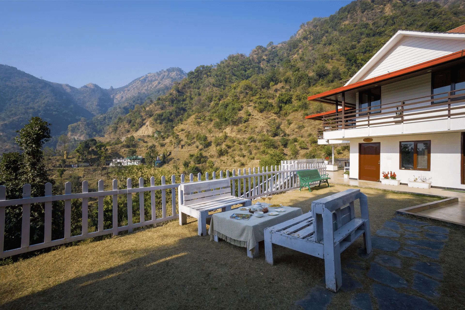 Madhuram Villa | Hillside Pet-Friendly 1-BHK Getaway With Attic, Balcony & Garden
