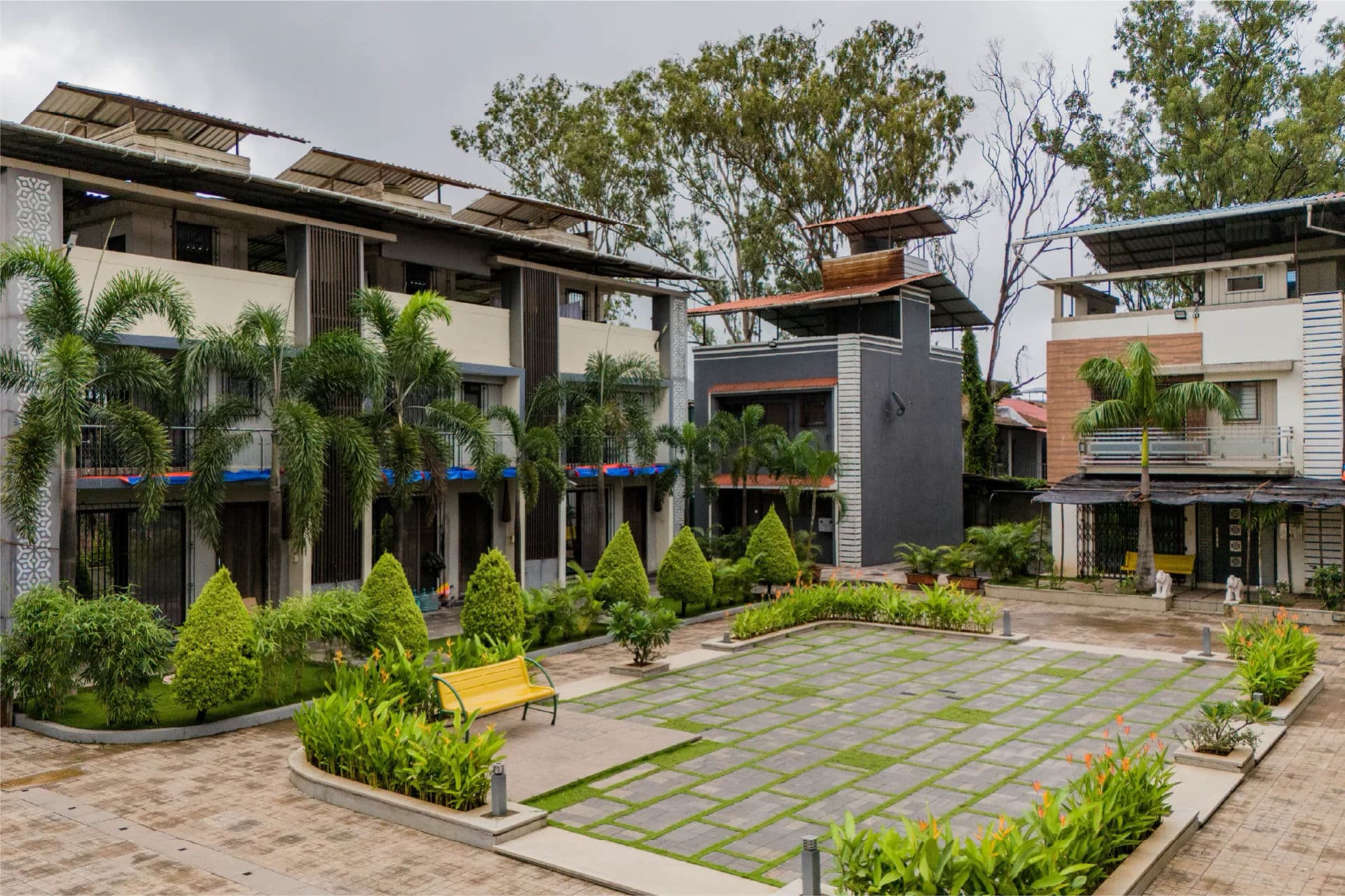 Imperial Calista | 4-BHK with Common Pool & Garden
