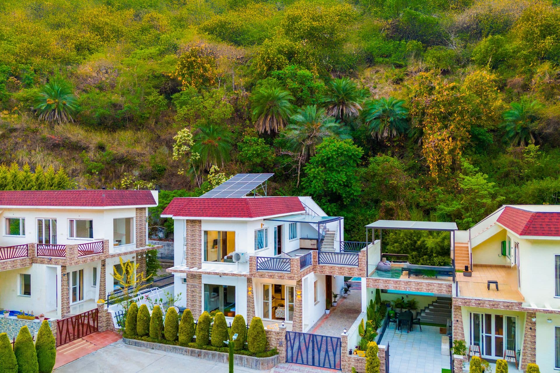Serenita Abode | 3-BHK Villa With Plunge Pool, Garden & Terrace Near Sahastradhara