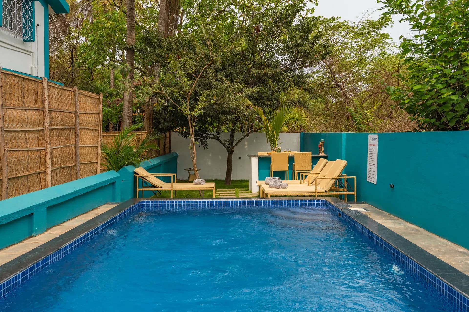 Nyx’s Haven | 7-BHK | Pvt Pool | Outdoor Sitting Area