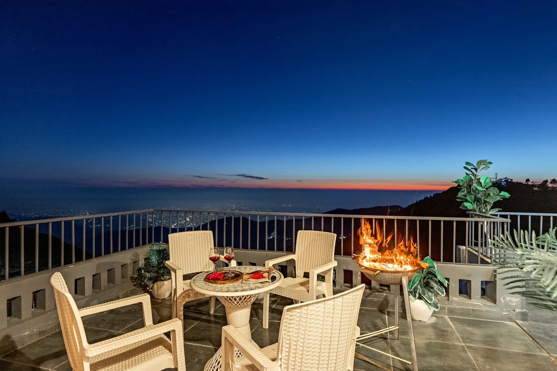 Evara | Serene Pet-friendly 4-BHK Hill Retreat W/ Balcony, Fireplace & Scenic Views