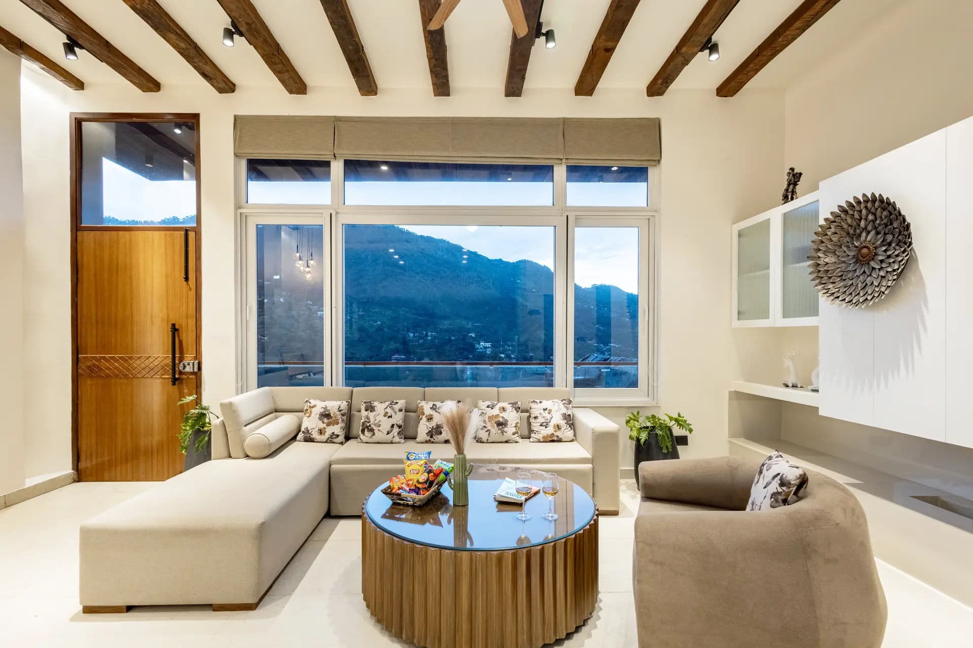Antarmann Casa Nova | 4-BHK | Terrace | Balcony | Lake View