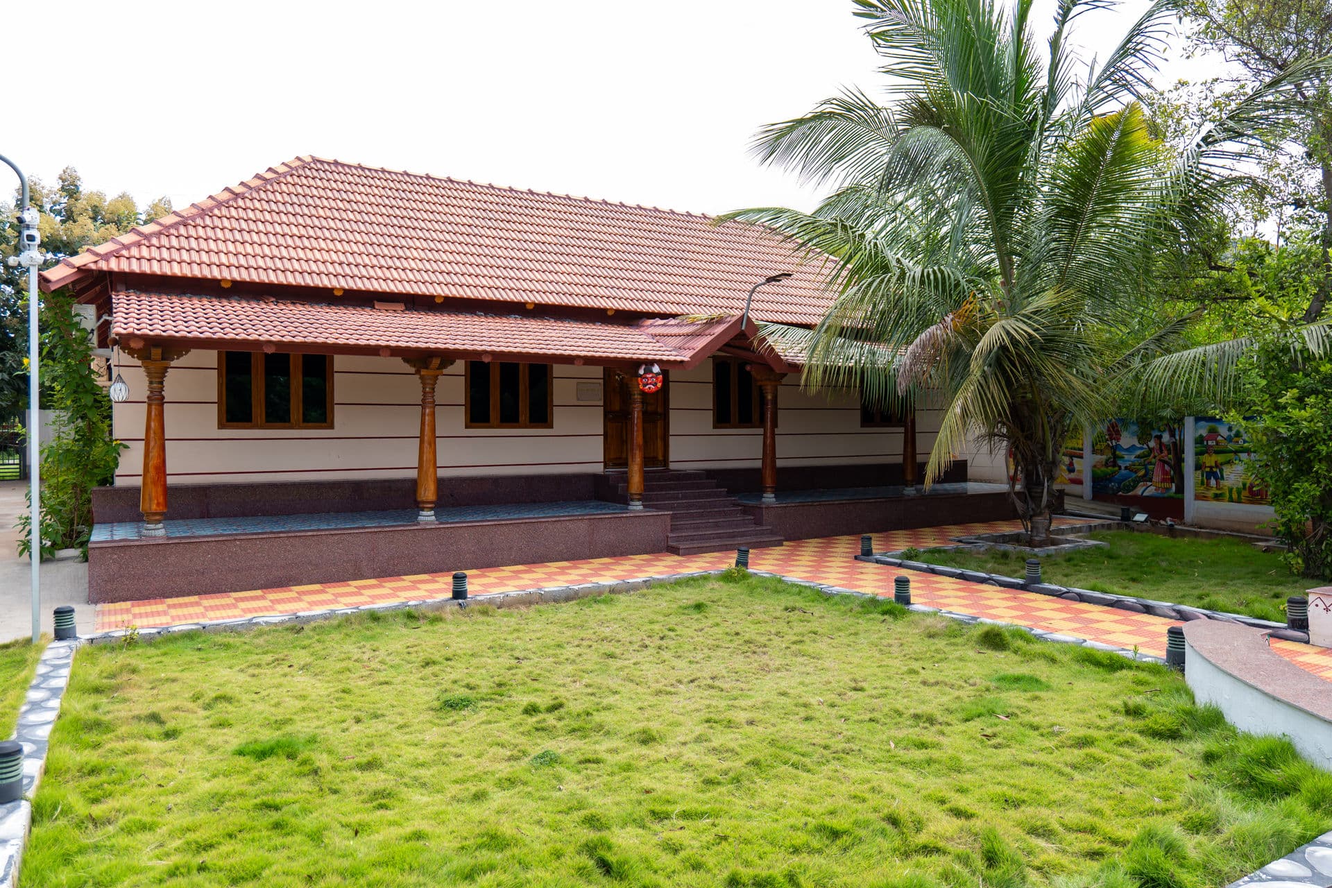 APR | 1 Pet-friendly Suite With Balcony with Shared Swimming Pool, Outdoor Play area & Fire Pit
