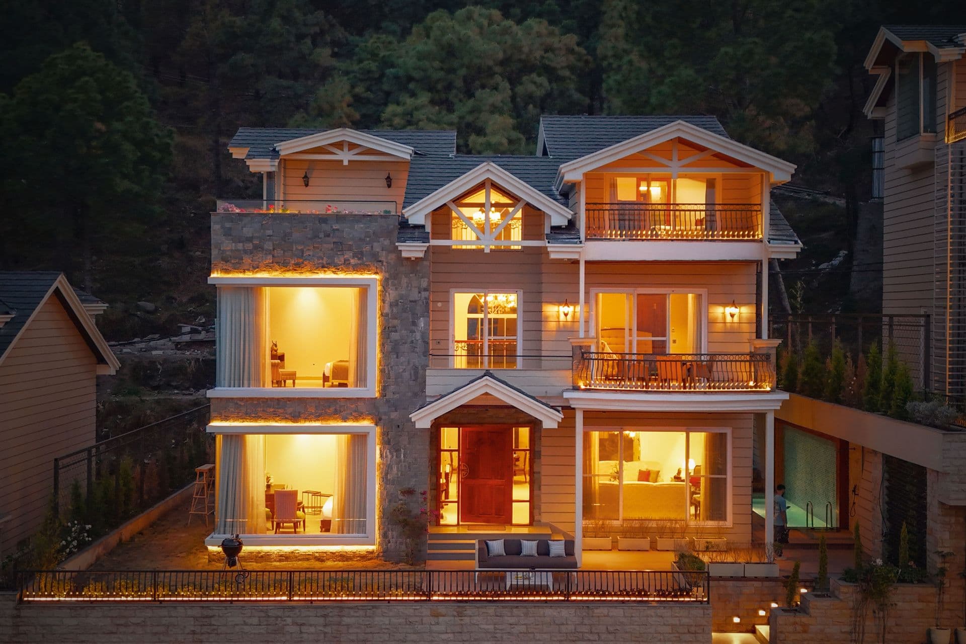 The Royce Orchid | Luxe 4-BHK Hilltop Villa With Jacuzzi, Private Pool, Clubhouse, & 360° Hill Views | Pet-friendly