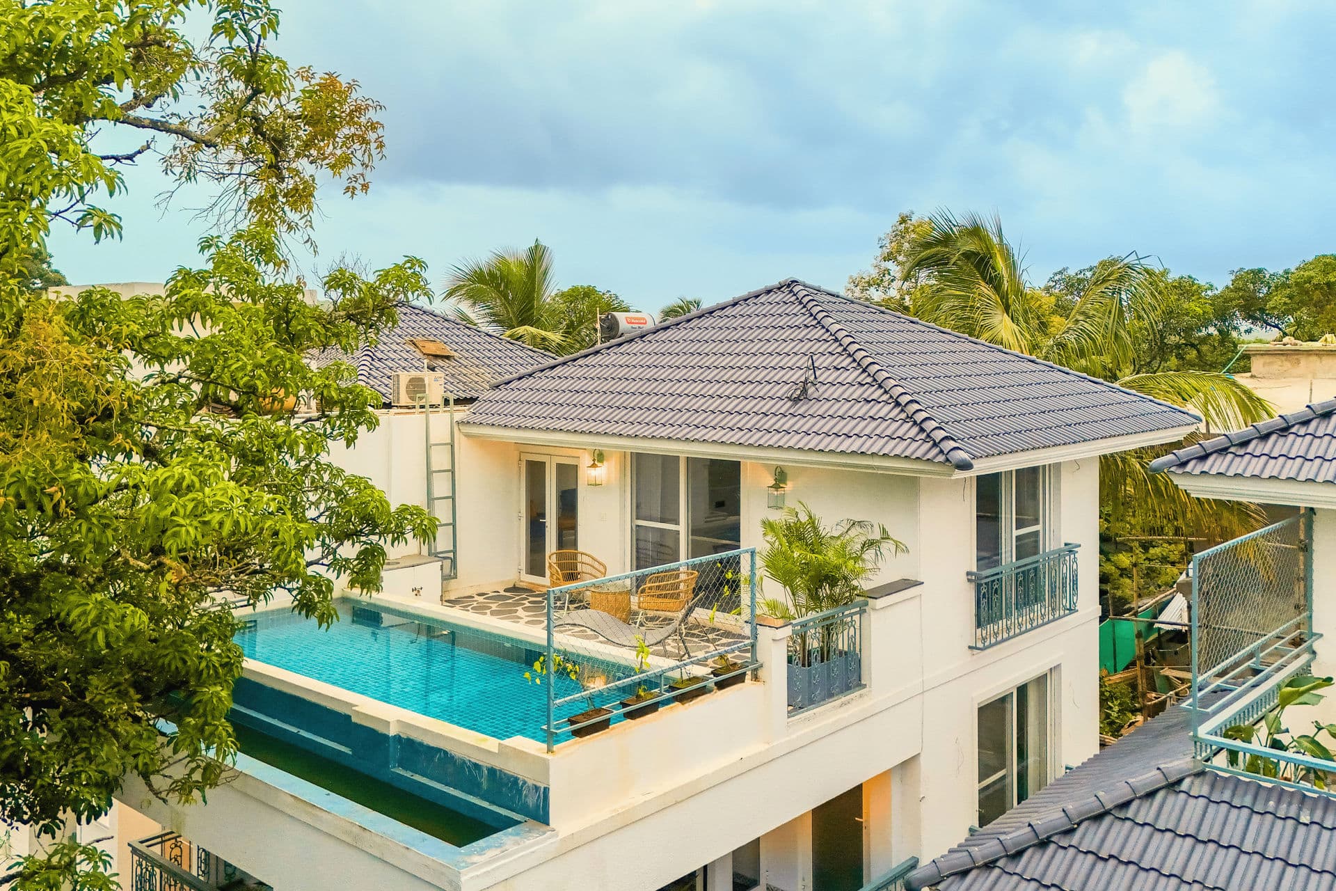 Purple Coral | Luxe 5-BHK Villa With Two Private Pools & Lift Near Chapora Fort